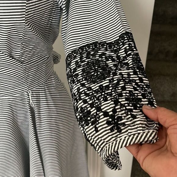 CALVIN KLEIN CUTE DRESS SIZE 8 - Picture 4 of 10